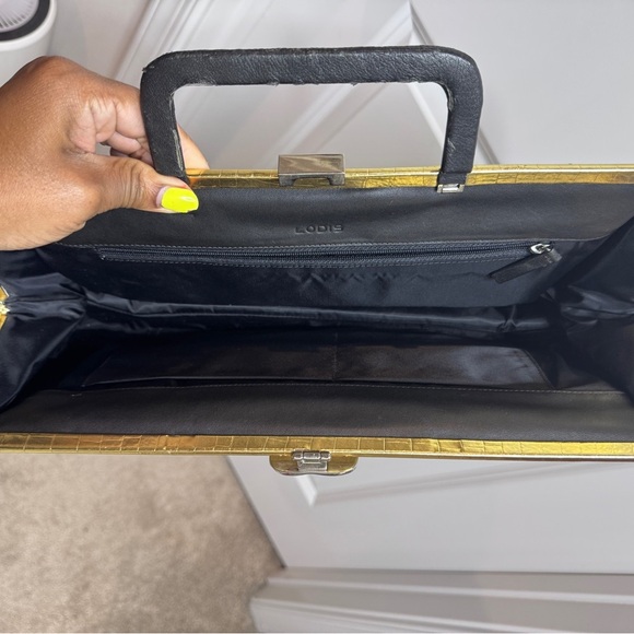 Vintage Lodis Women’s Long Gold Evening Special Event Clutch Purse with Handle - Picture 4 of 7